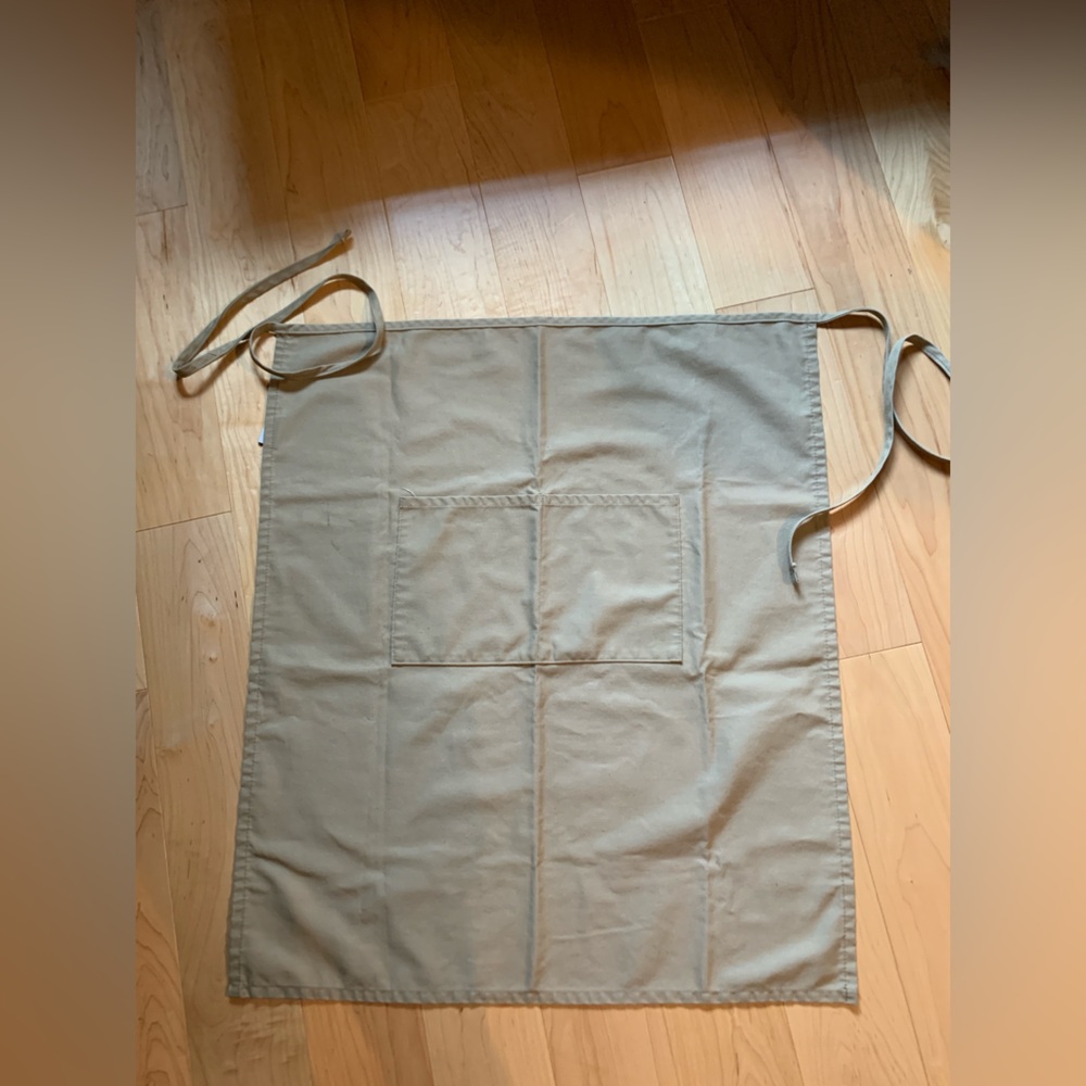 Server Waist Bistro Apron with 2 pockets